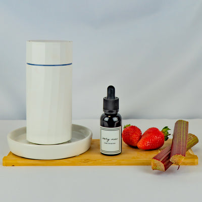 Strawberry & Rhubarb Fragrance Oil