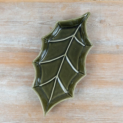 Holly Leaf Plate, 30cm