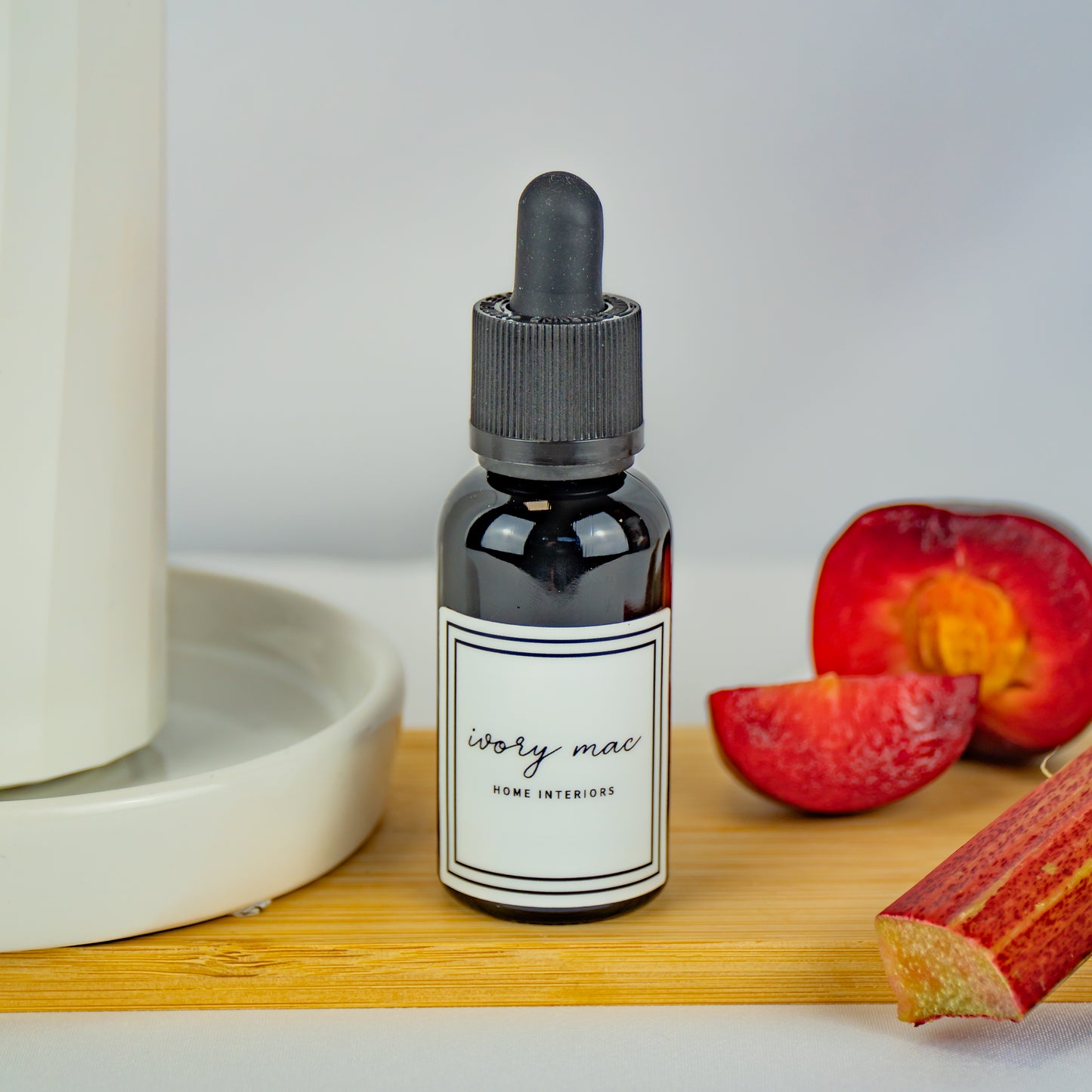 Black Plum & Rhubarb 30ml Fragrance Oil