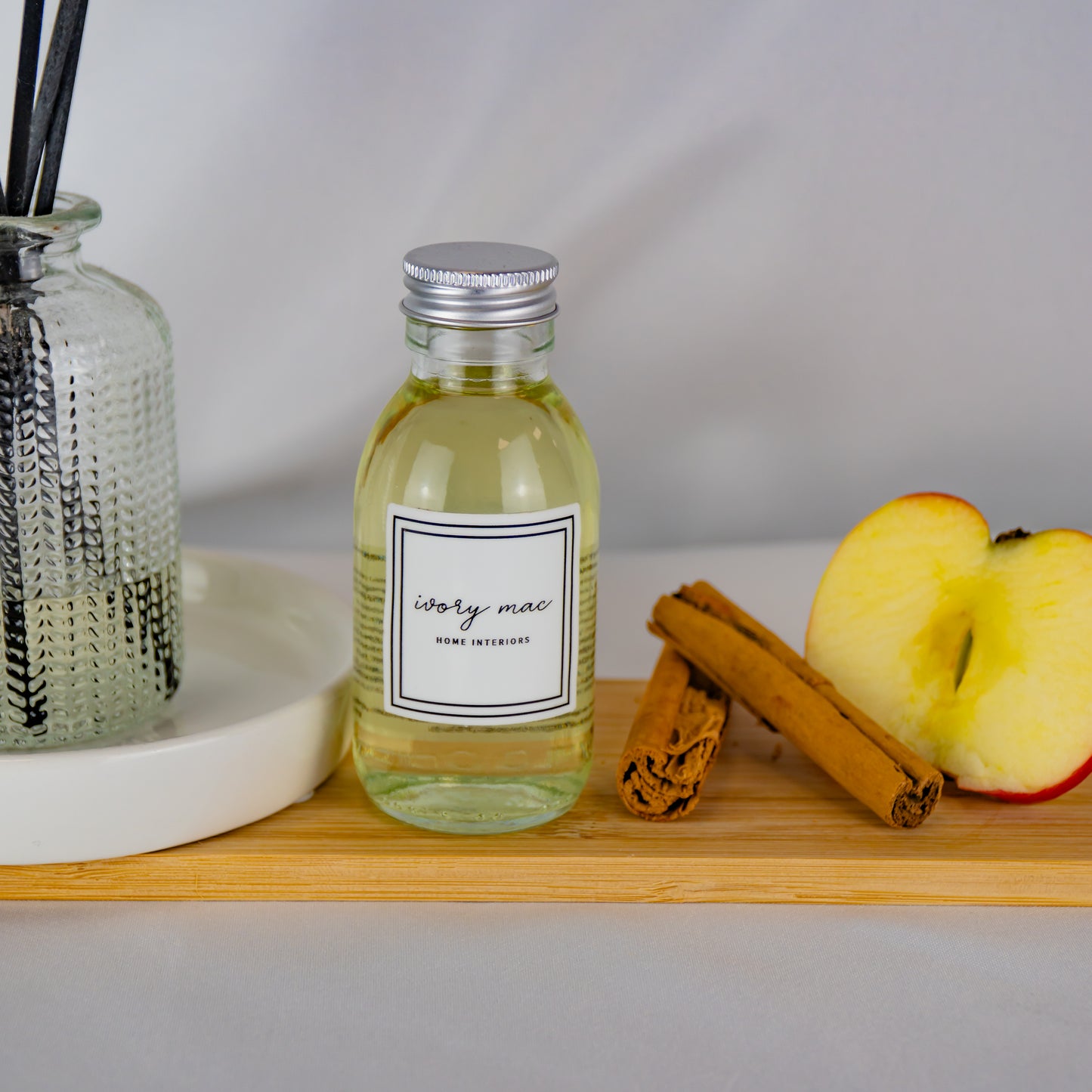 Cinnamon & Apple 100ml Reed Diffuser Refill