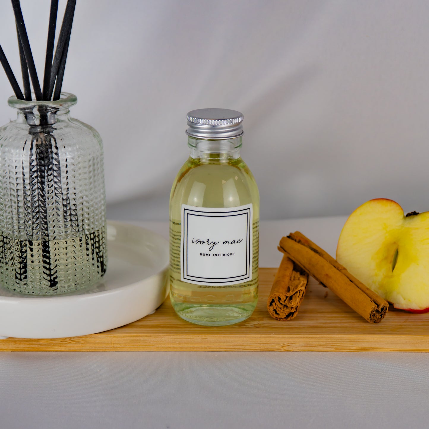 Cinnamon & Apple 100ml Reed Diffuser Refill