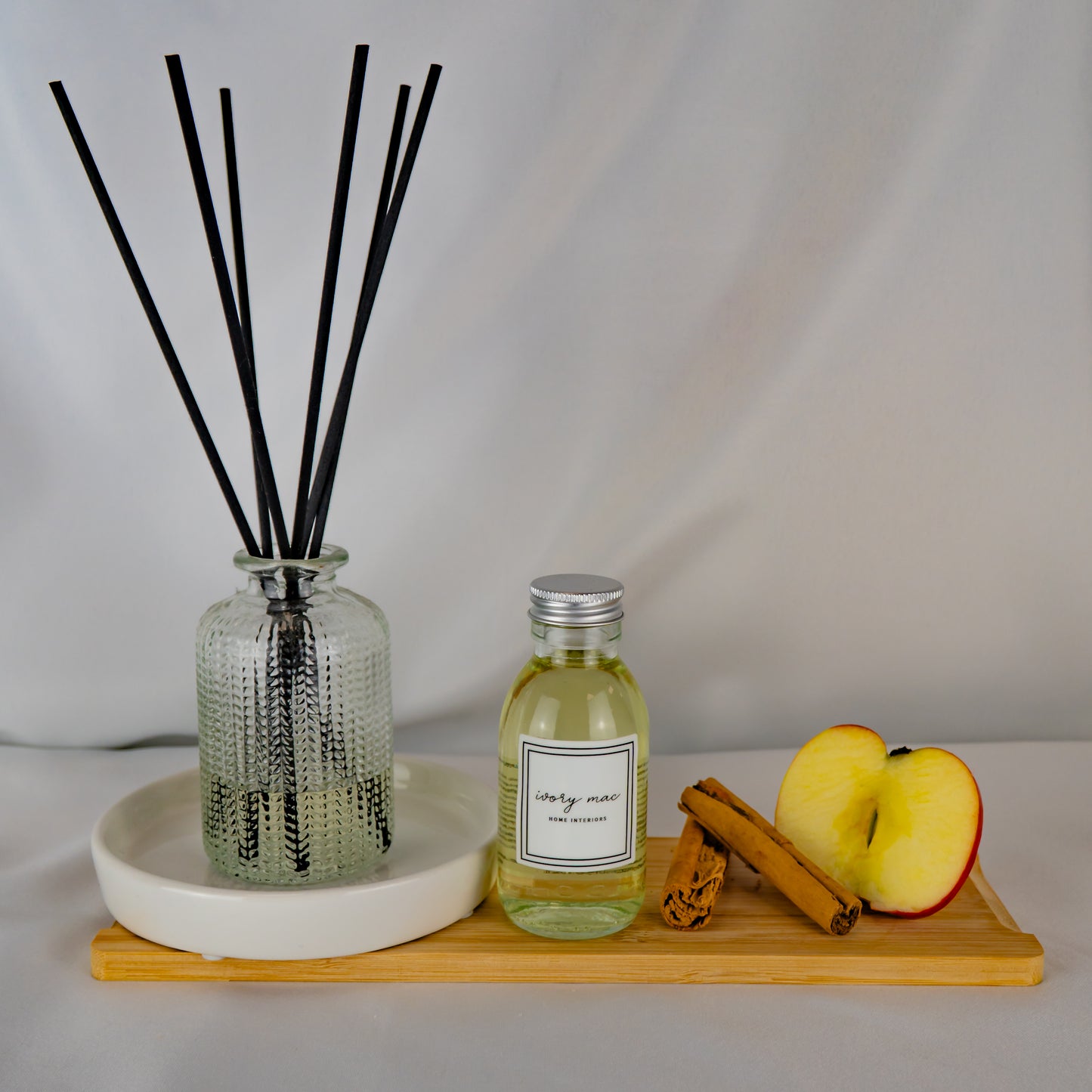 Cinnamon & Apple 100ml Reed Diffuser Refill