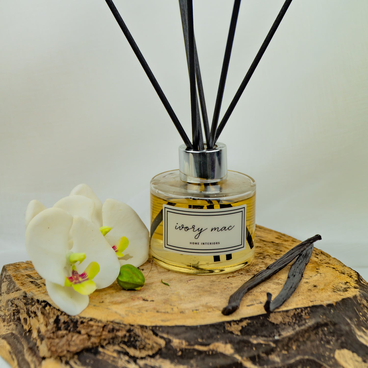 Black Orchid 100ml Reed Diffuser