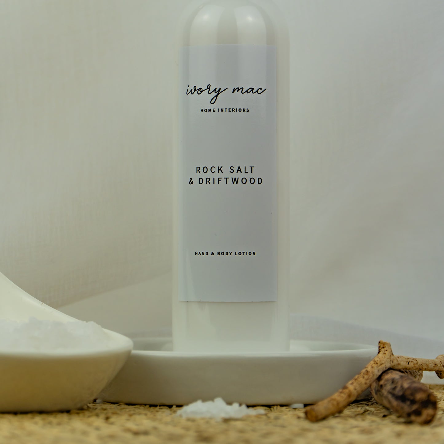 Rocksalt and Driftwood 300ml Lotion