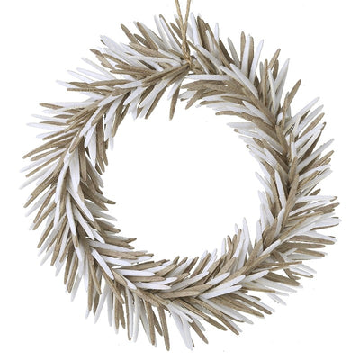 White & Fawn Long Leaf Wreath